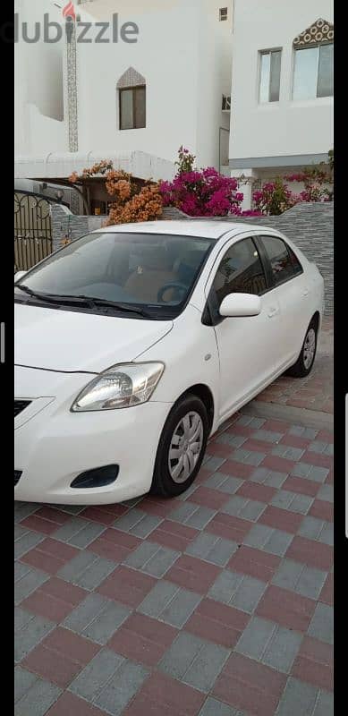 Toyota Yaris 2010 4