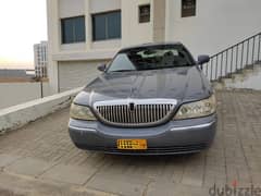 Lincoln Town Car 2006 0