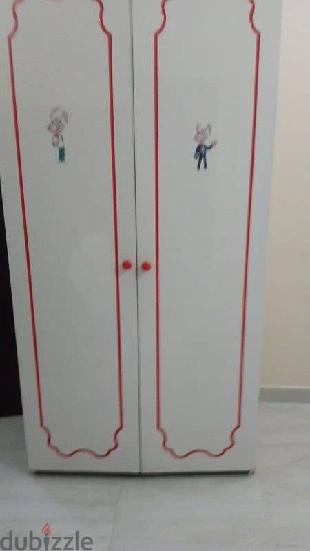 for. sale cupboard. 0