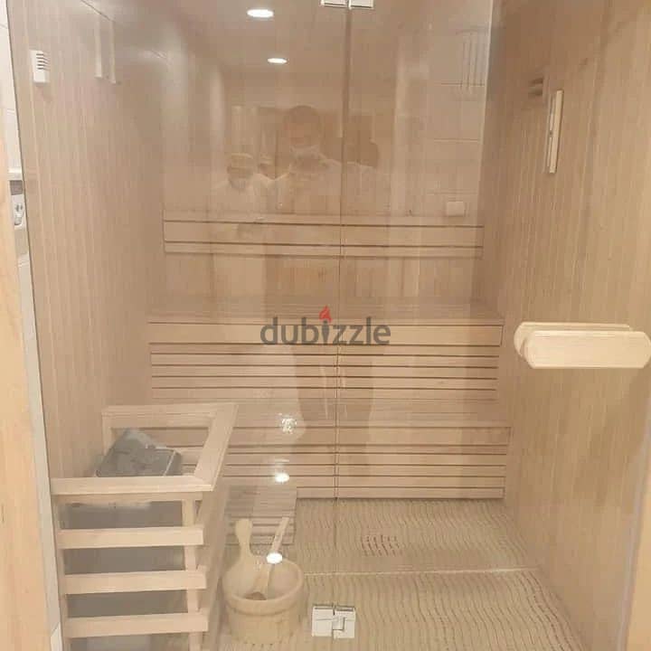 Furnished Luxury Studio in Ghubrah استوديو فاخر مفروش للإيجار بالغبرة 6