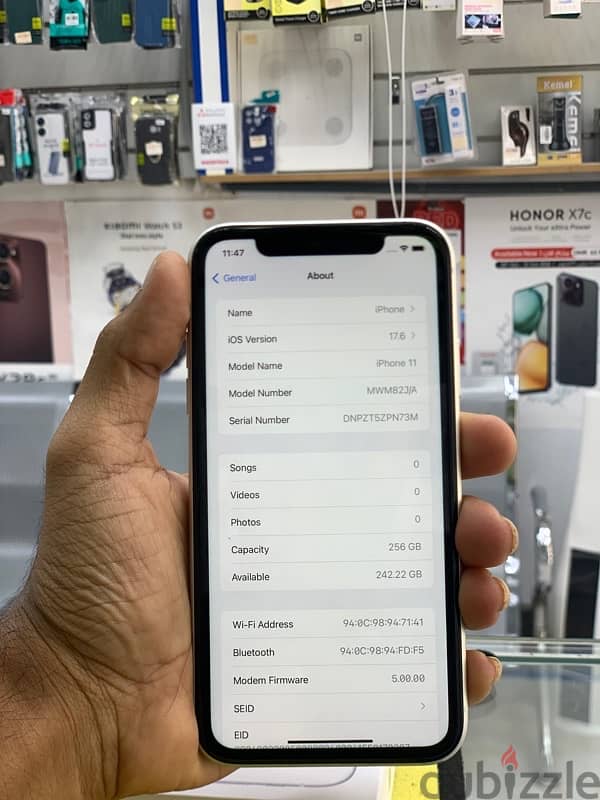 IPHONE 11 256 GB 1