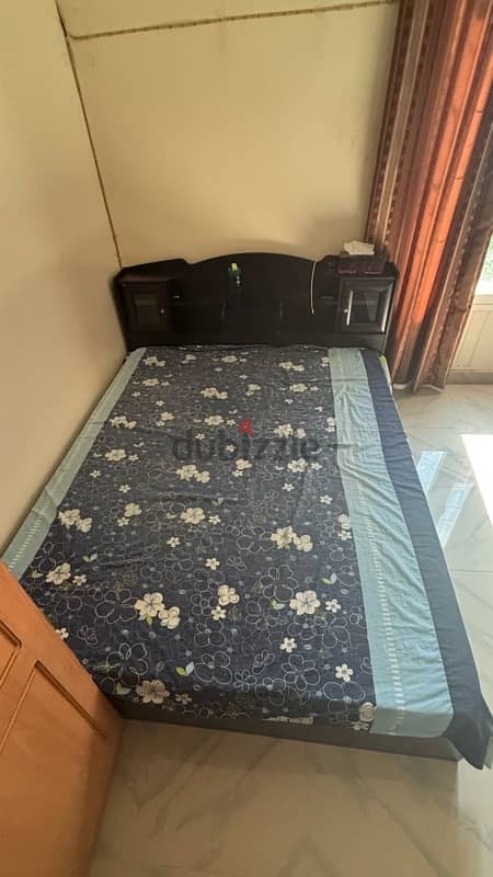 Bed with Medical Mattress in excellent condition 1