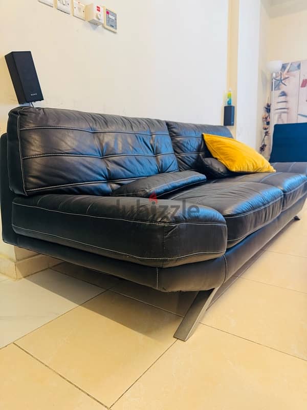 leather Sofa - premium quality 1