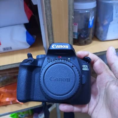 canon 4000d with 18-55mm lens for Sell