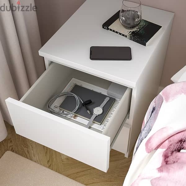 bed and side table 2