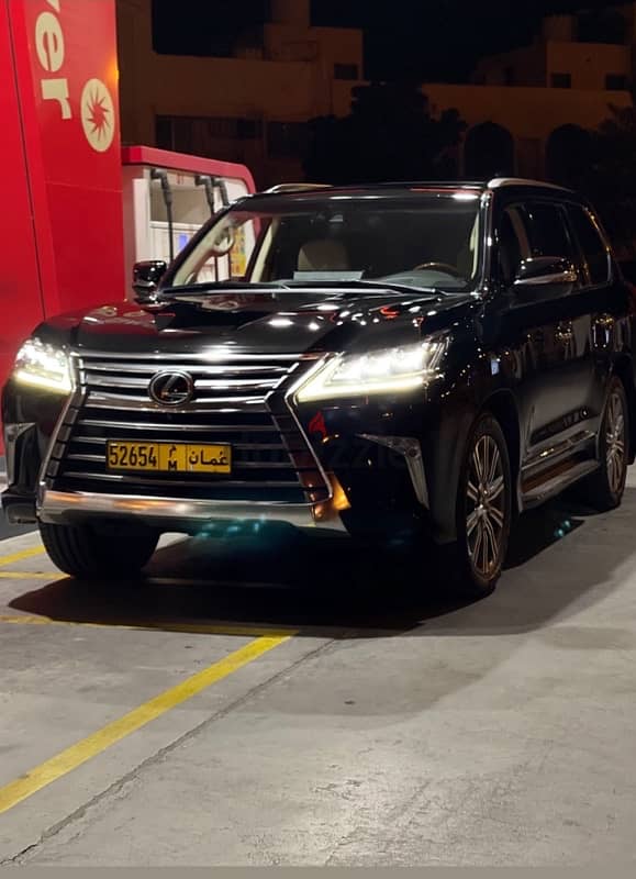 Lexus LX 570 2017 3