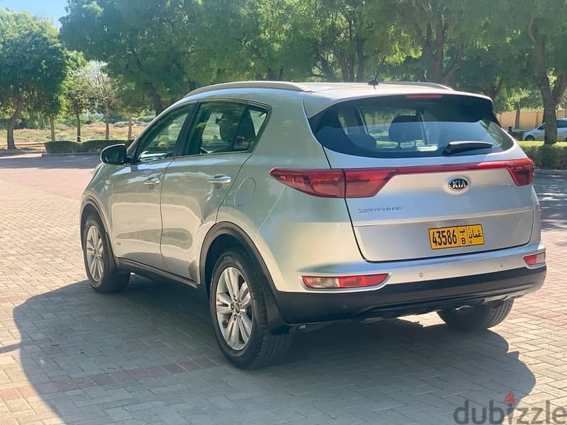 Kia Sportage 2.0L 4WD/ Expat Used. 2