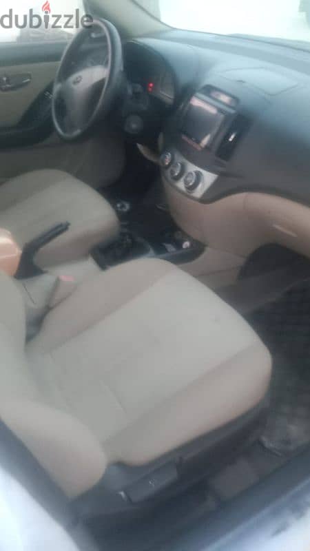 Hyundai Elantra 2010 2