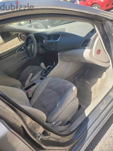 Nissan Sentra 2014 4