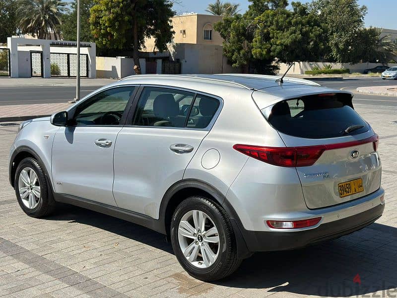 Kia Sportage 2019 ( oman agency) 2