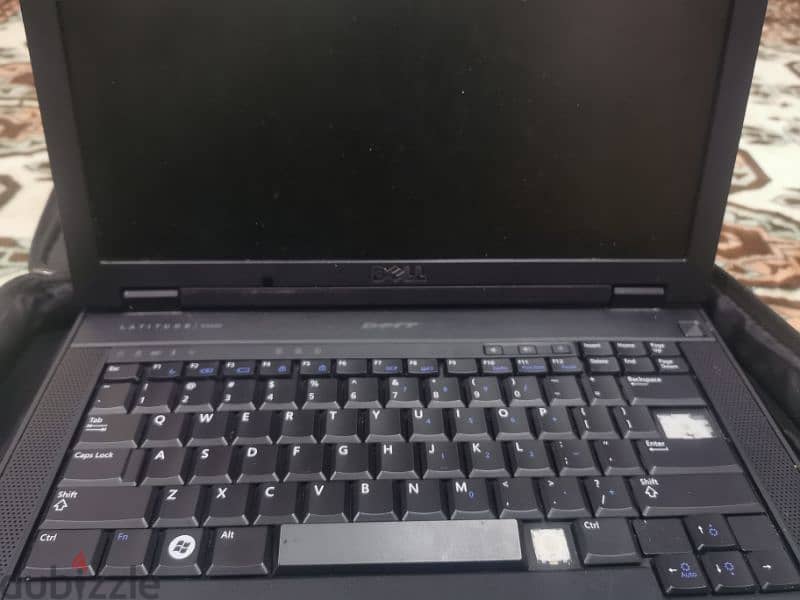 Dell laptop E5400 4gb  4gb ram 256g hard disk 5