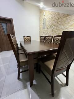 8-seater dining table 0