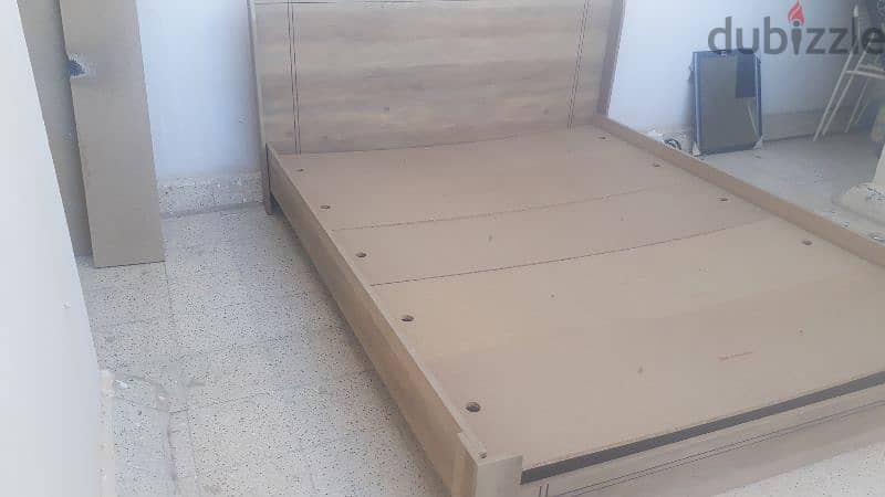 bed room queen size، سرير وفراش 77030344 0