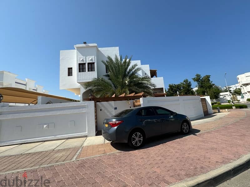 Highly recommended for 4+1BR twin villa near by the sea shatti Qurum 14