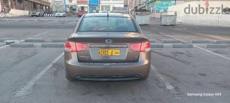 Kia Cerato 2013 3