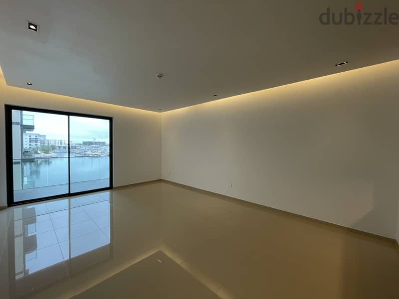 2 Bedroom Apartment for Rent in Al Mouj 6