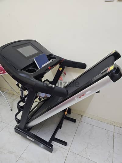 Technogear Treadmill 1.75hp, with Massager