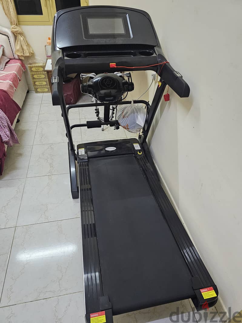 Technogear Treadmill 1.75hp, with Massager 2