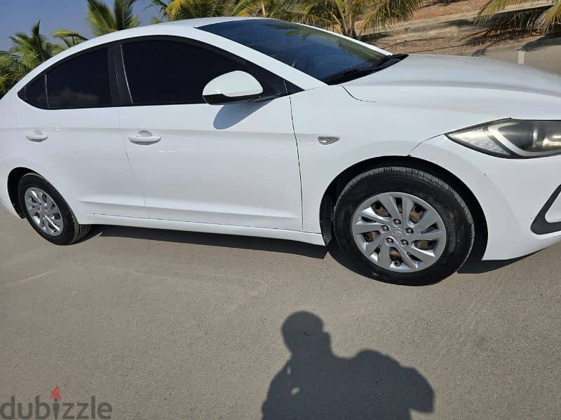 Hyundai Elantra 2017 4