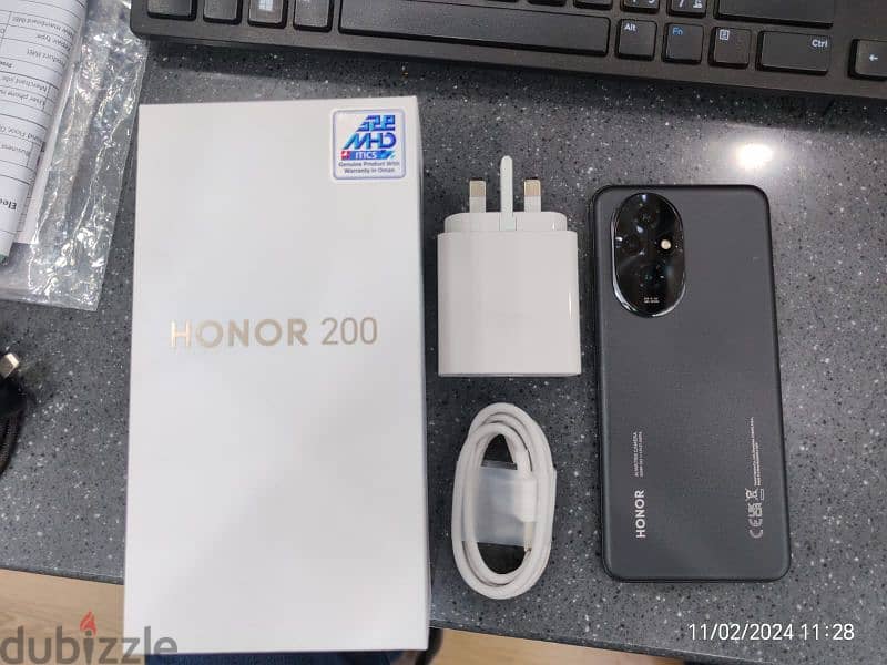 honor 200 5G (12GB Ram 512GB Memory) 4