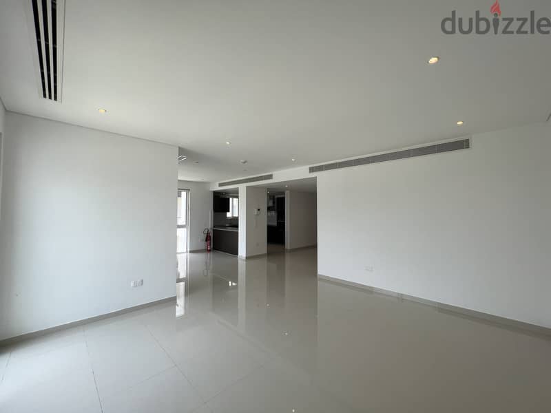 2 Bedroom Apartment for Rent in Al Mouj 3