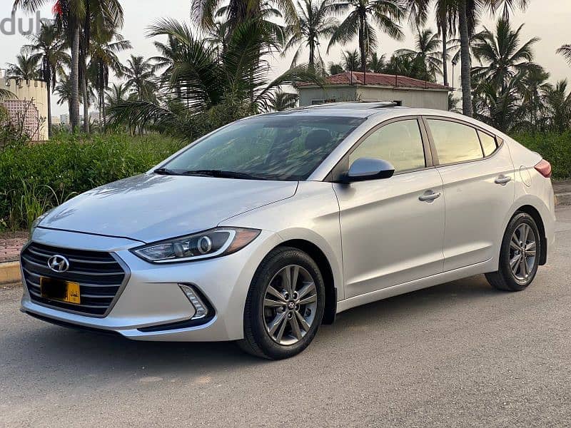 Hyundai Elantra 2018 3