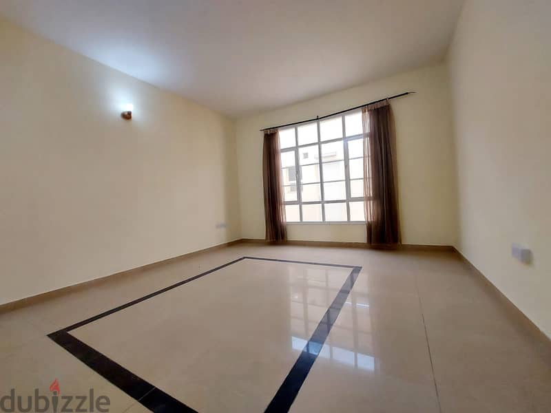 "SR-MH-662  Premium Quiet Villa to Let in Al Mawaleh South 5