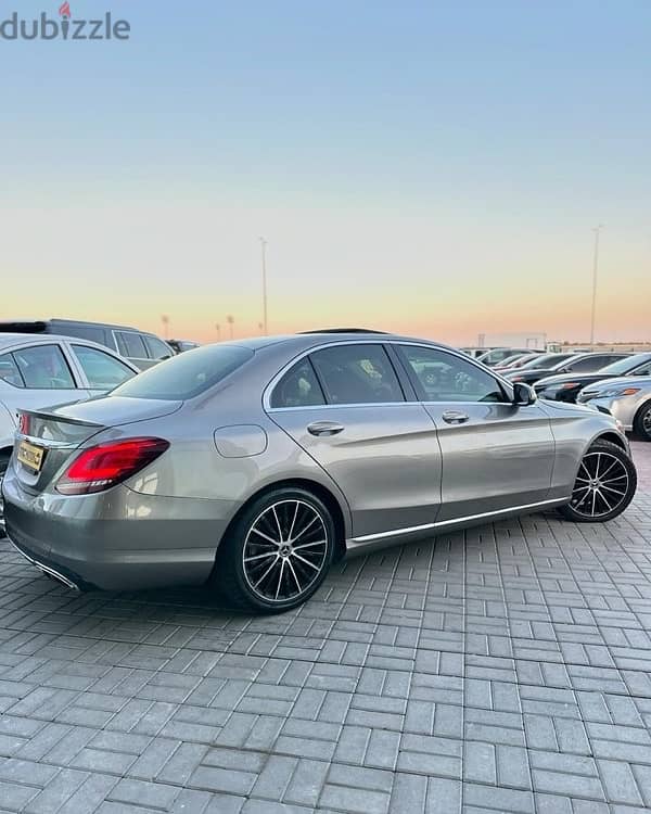 Mercedes-Benz C 300 2019 4