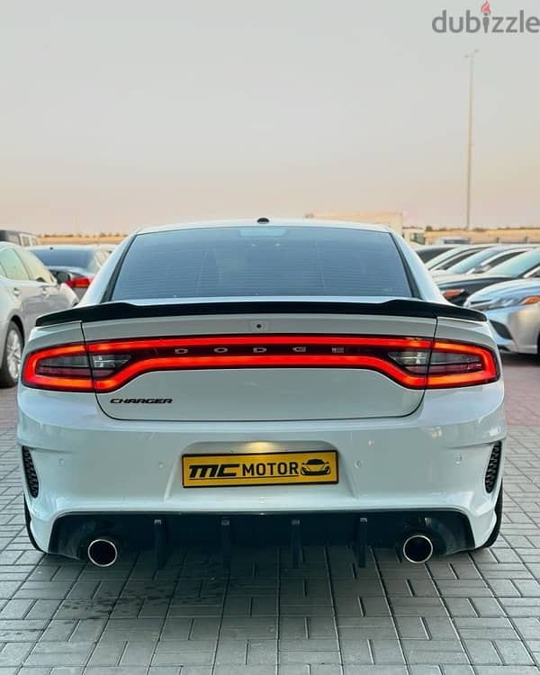 Dodge Charger 2019 1