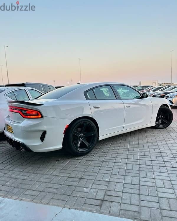 Dodge Charger 2019 3