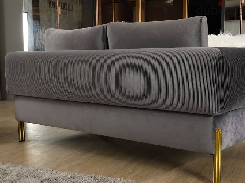 Pan sofa 4 seater 6