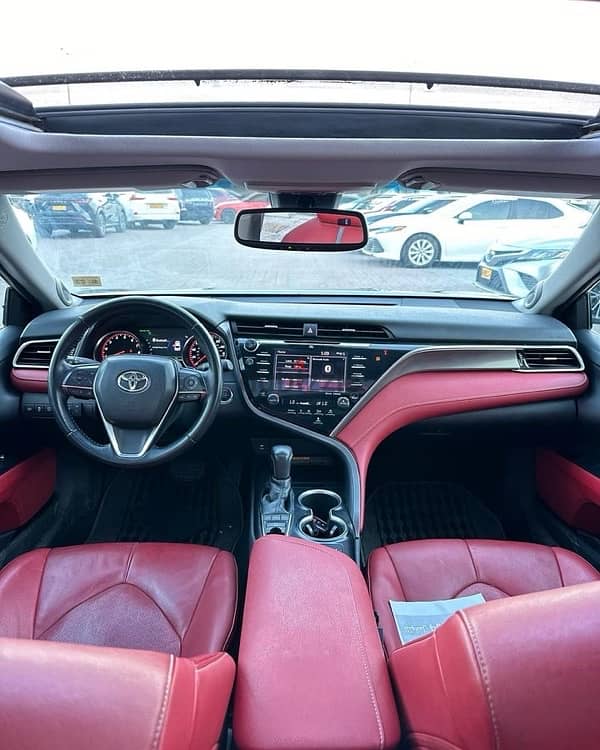 Toyota Camry 2018 6