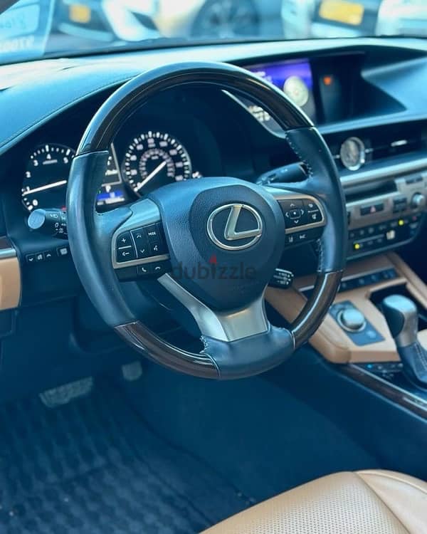 Lexus ES 350 2017 8