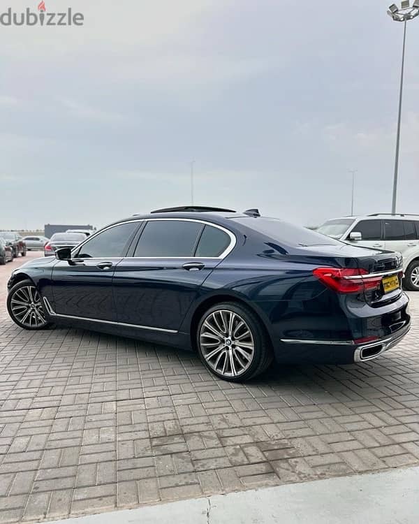 BMW 740 2016 2