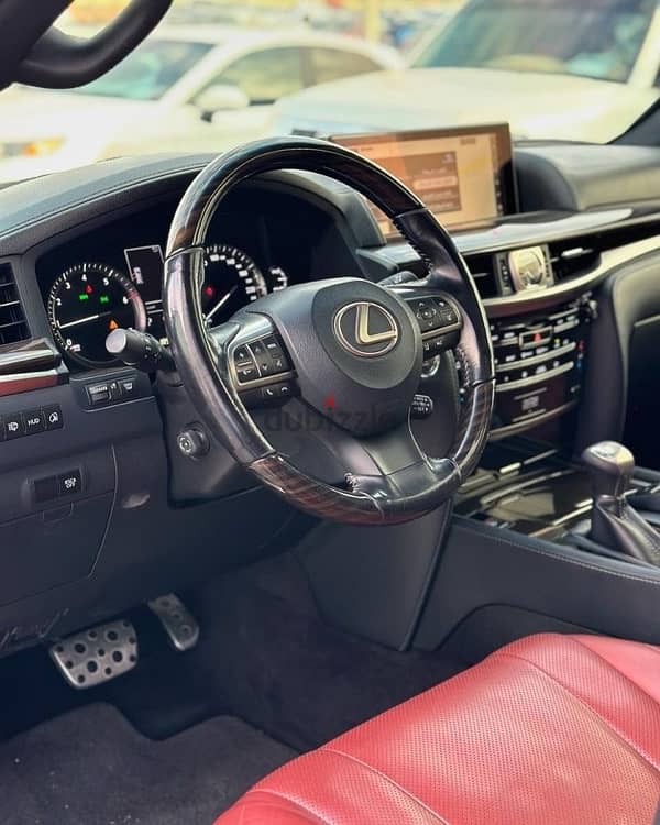 Lexus LX 570 2017 7