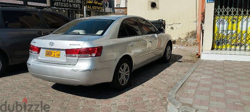 Hyundai Sonata 2010 4