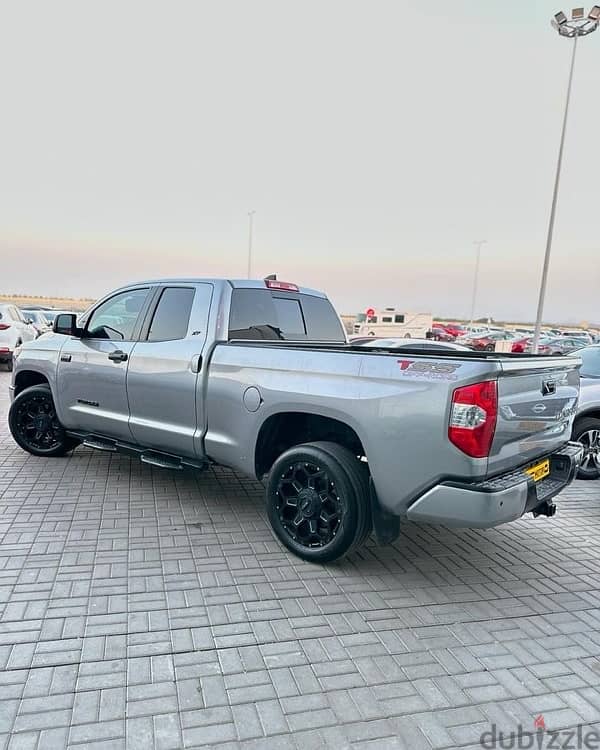 Toyota Tundra 2021 3