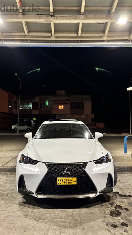 Lexus IS 300 2017 1