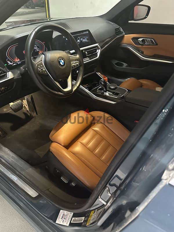 BMW 330xi 2019 1