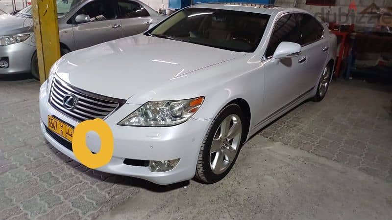 Lexus LS 460 6