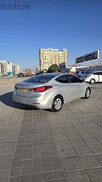 Hyundai Elantra 2016