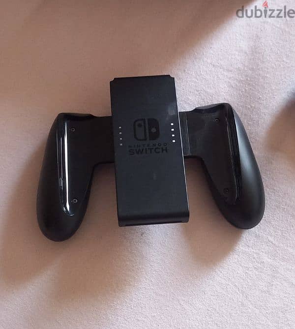 NINTENDO SWITCH 4