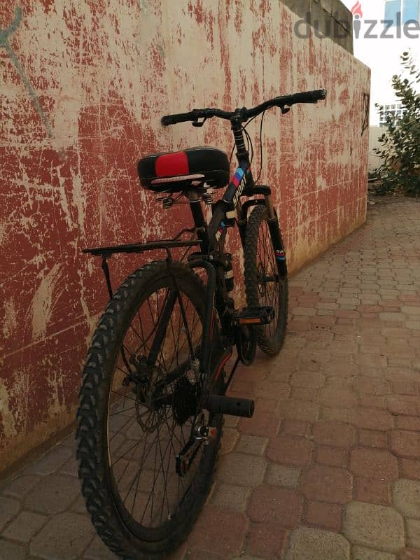 land Rover bicycle 0