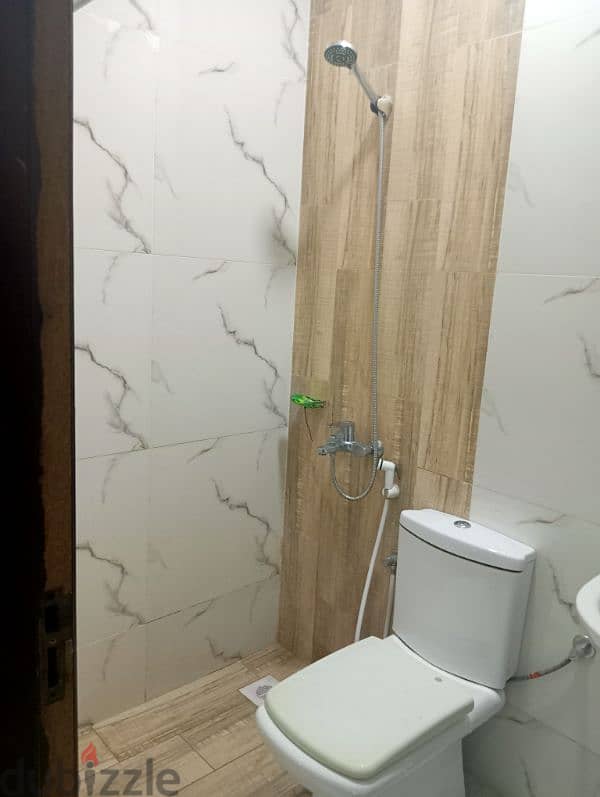 Single room with attached bathroom 70 riyal only 4