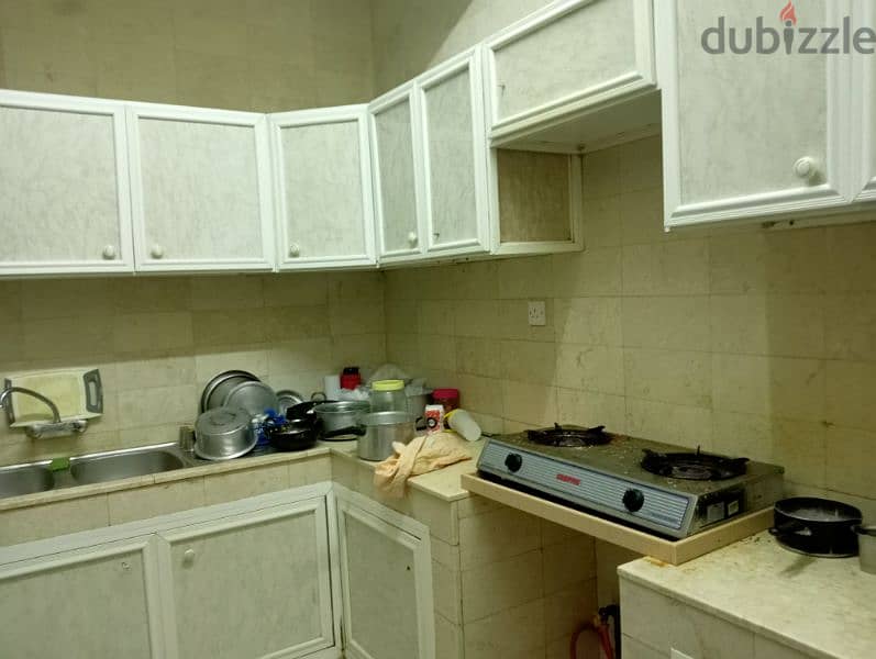 Single room with attached bathroom 70 riyal only 6