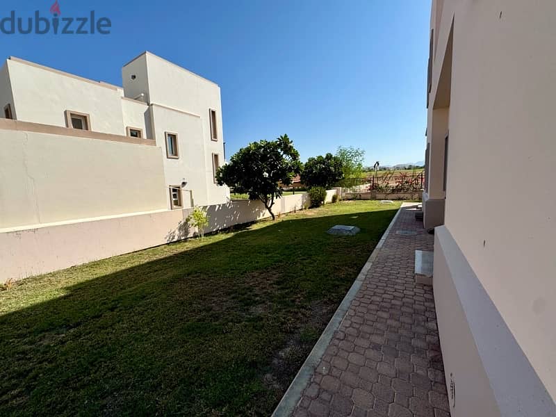 3+1 BR lovely villa with big back yard garden at muscat hills muscat 19