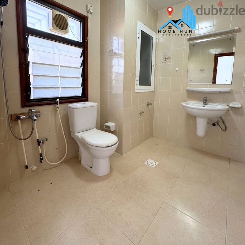 AL QURUM | SPACIOUS 3+1BR COMPOUND VILLA 9