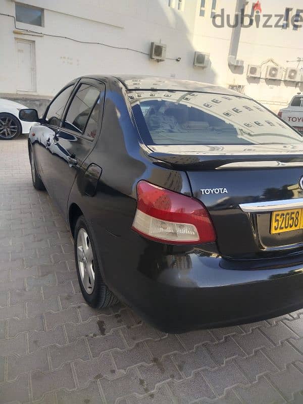 Toyota Yaris 2008 4