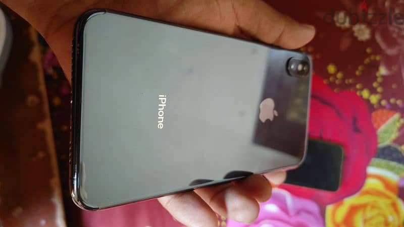 iPhone xs max 64gb 4