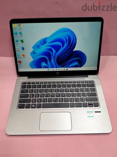 HP ELITEBOOK 1030 CORE m5 8GB RAM 256GB 12.5 INCH SCREEN---